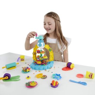 Hasbro Play-Doh – Coffret pâte à modeler Kitchen – HP-109-10