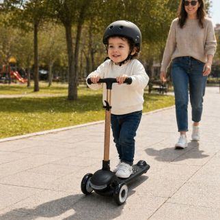 Trottinette Scooter Pliable 3 Roues Pour Enfant – Réglable & Stable