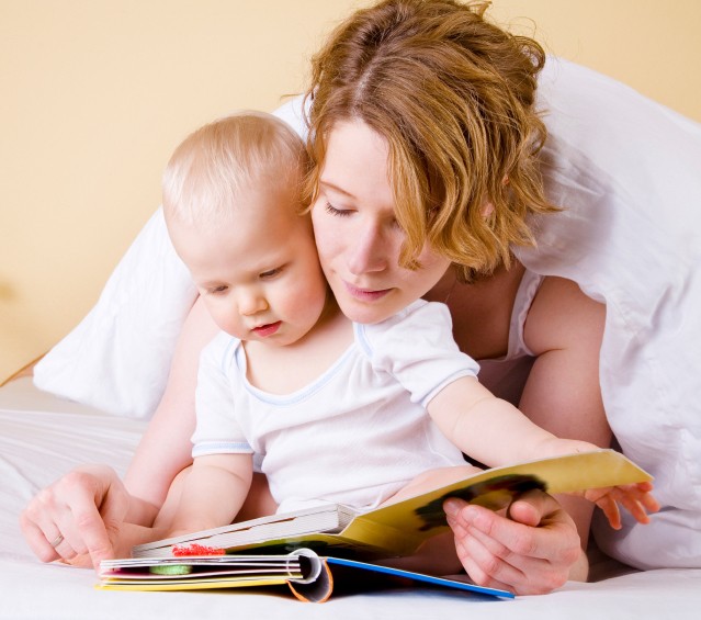 Les bienfaits de la lecture pour bébé
