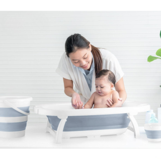 Baignoire bébé Gris : avec accessoires  